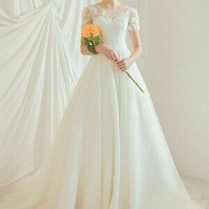 Handmade Lace Applique Tulle A-Line Wedding Dress